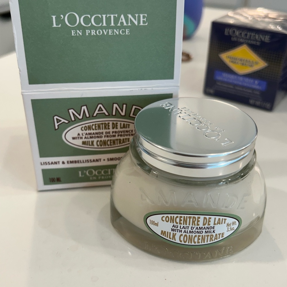 L'OCCITANE Almond Milk Concentrate in Cream and Silver